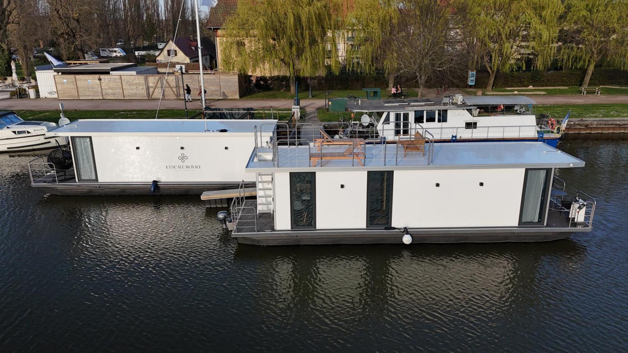 Botel L'escale Royale - Rhin - Strasbourg *