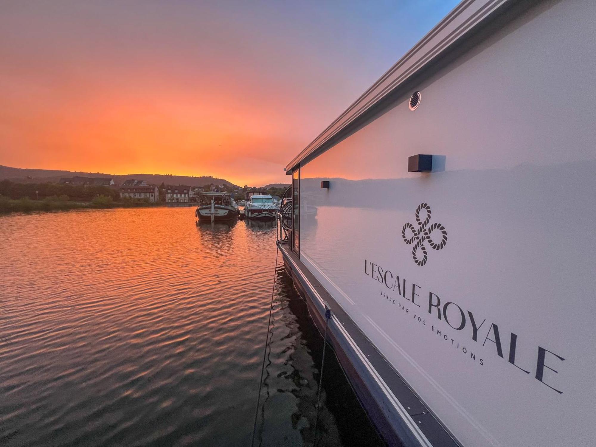 L'escale Royale - Rhin - Strasbourg Bateau-hôtel